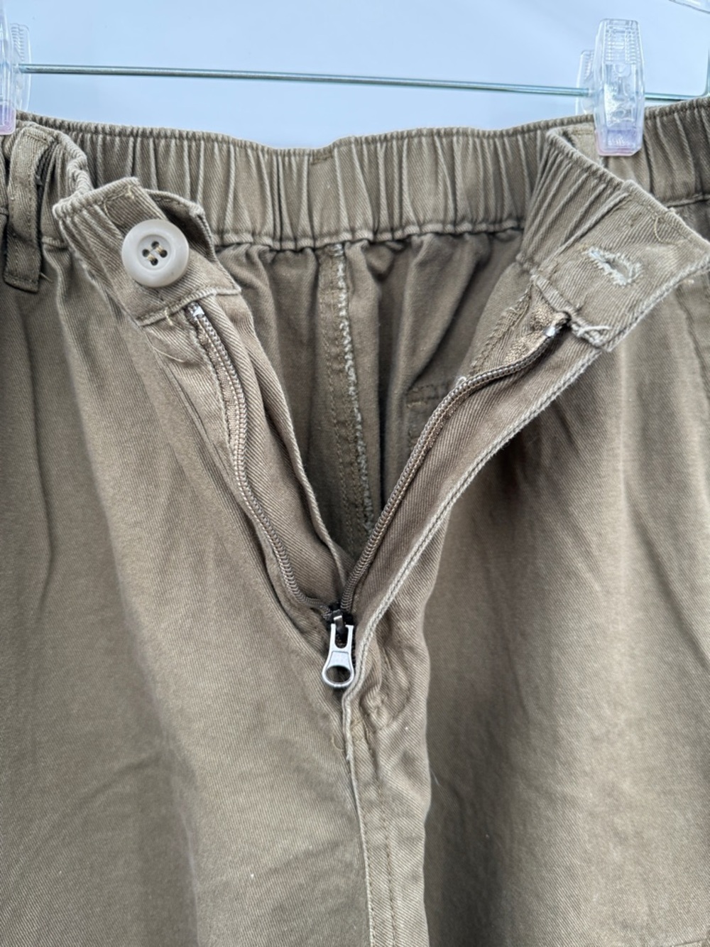 Straight Leg Cargo Pants in Olive Brown for Women Size L 30x27 “Overalls” - Picture 4 of 6